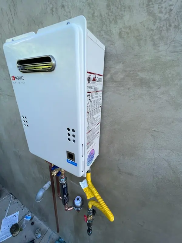 Tankless water heater installation for East Cutchogue homes